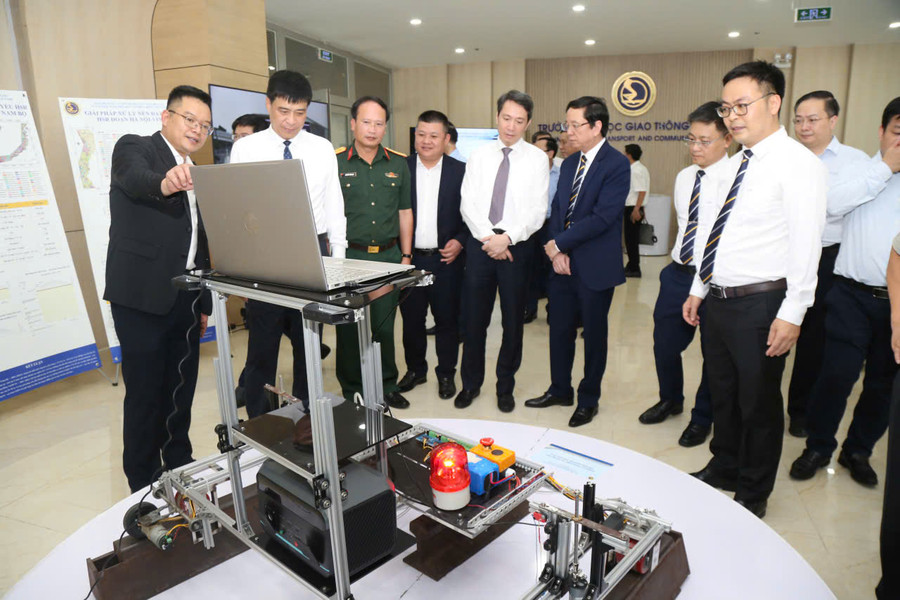 Trường ĐH Giao thông Vận tải: Triển khai 2 đột phá chiến lược về khoa học công nghệ, giáo dục và đào tạo