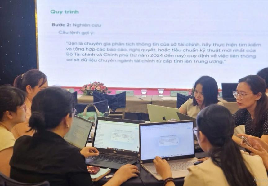 Hơn 2.500 công chức, viên chức được chuẩn hóa kỹ năng sử dụng AI cho hoạt động công vụ