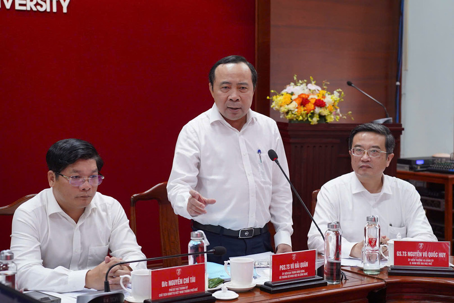 Bộ trưởng Vũ Hải Quân làm việc với Đại học Huế: Thúc đẩy KH&CN, đổi mới sáng tạo gắn với sự phát triển của TP. Huế