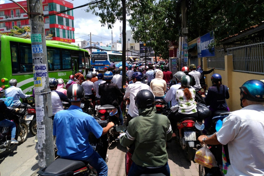 Ứng dụng AI trong giải quyết bài toán ùn tắc giao thông đô thị
