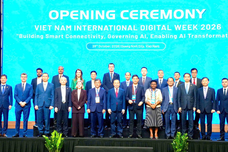 Việt Nam cùng các nước thúc đẩy AI từ đối thoại đến hành động